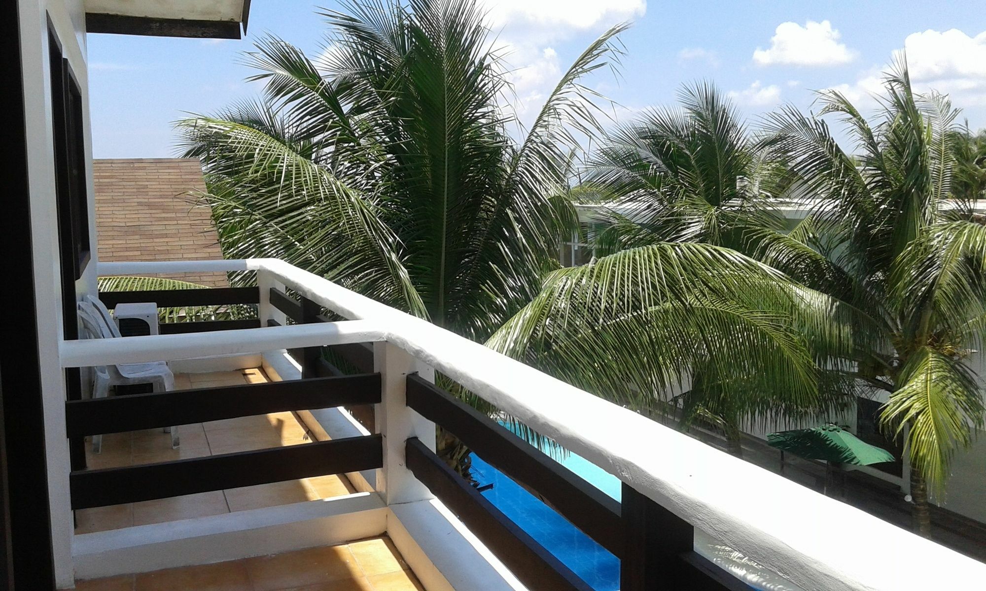 Feliness Resort Manoc-Manoc Kültér fotó