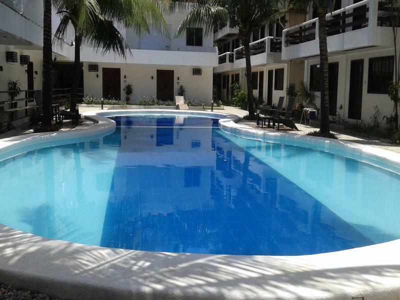 Feliness Resort Manoc-Manoc Kültér fotó