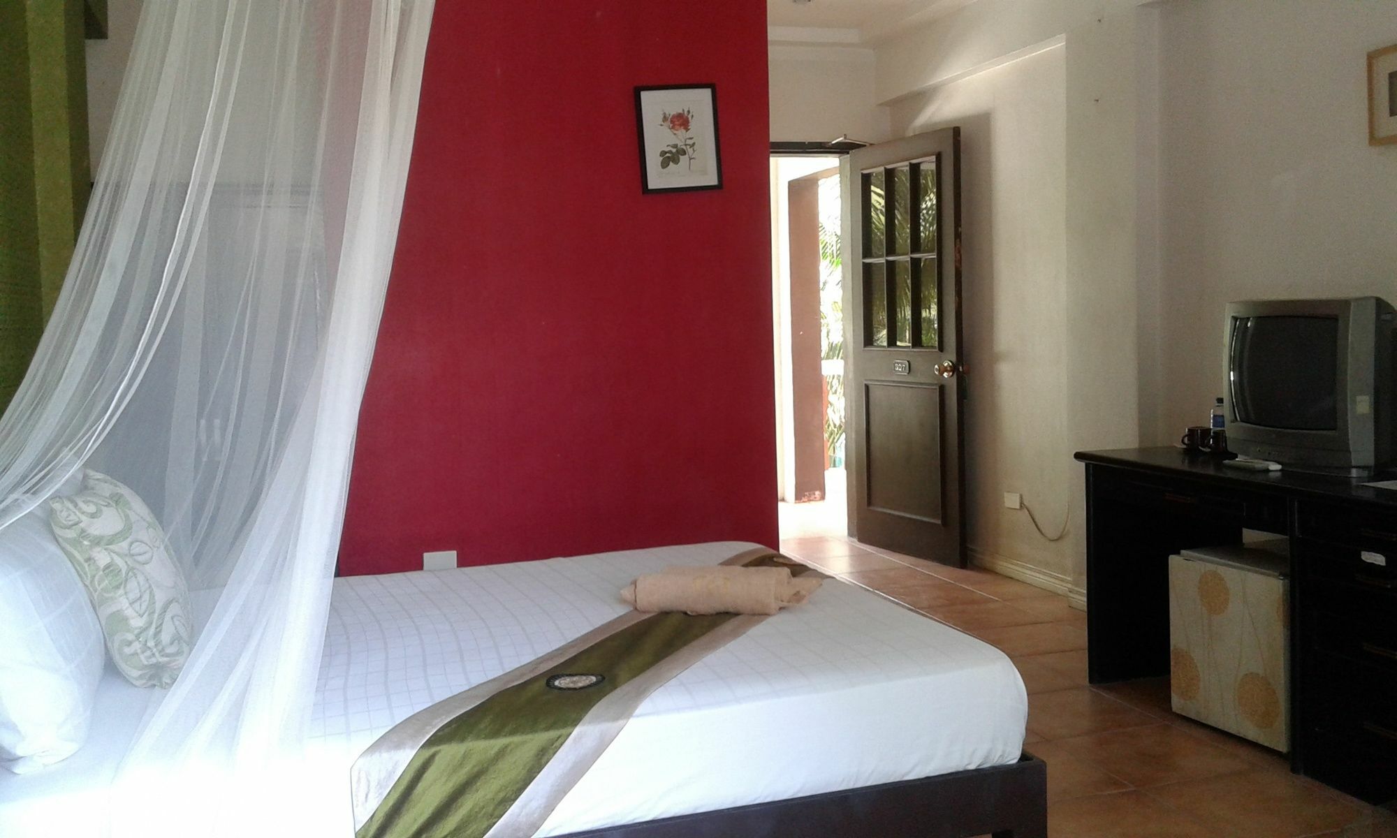 Feliness Resort Manoc-Manoc Kültér fotó