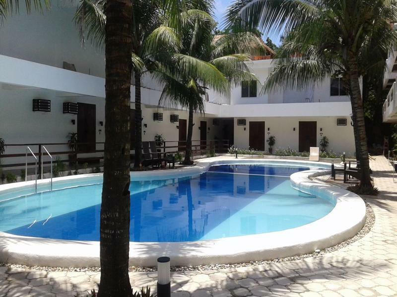 Feliness Resort Manoc-Manoc Kültér fotó