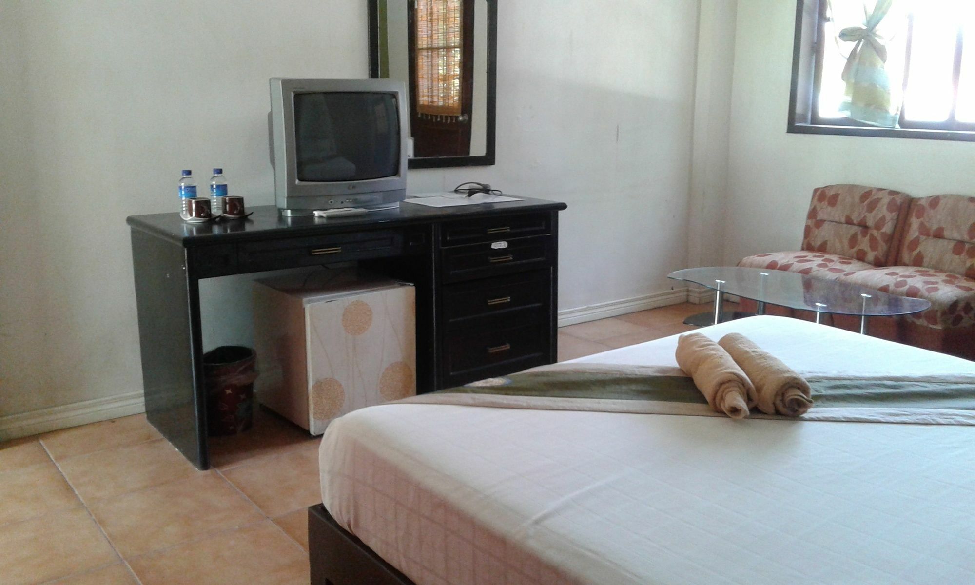 Feliness Resort Manoc-Manoc Kültér fotó