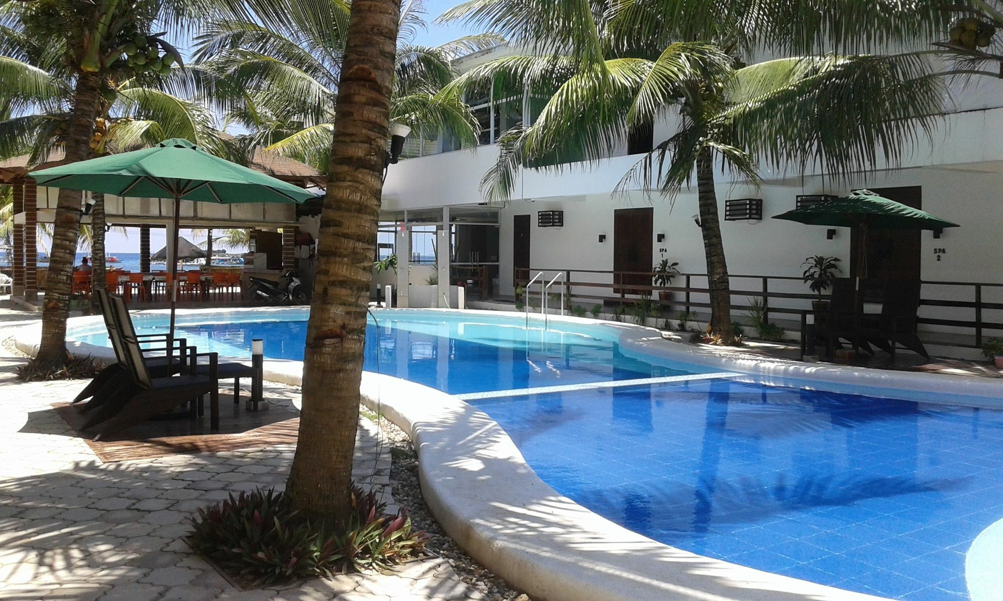 Feliness Resort Manoc-Manoc Kültér fotó