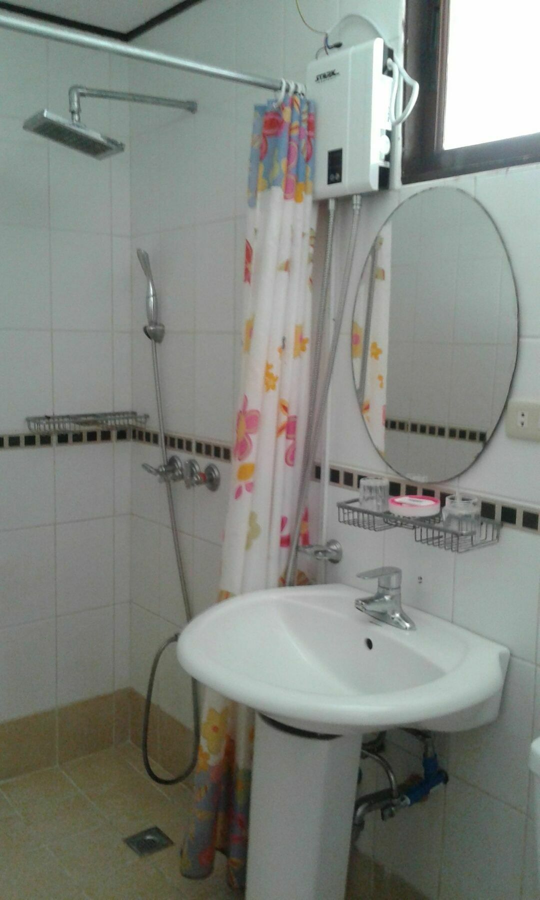 Feliness Resort Manoc-Manoc Kültér fotó
